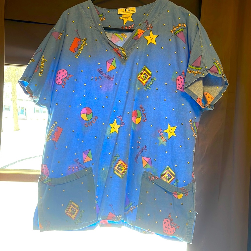 Pediatric Scrub Top- Shapes
